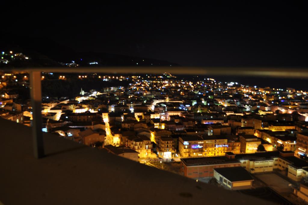 Alla Chiazzetta Calabria أمانتيا المظهر الخارجي الصورة