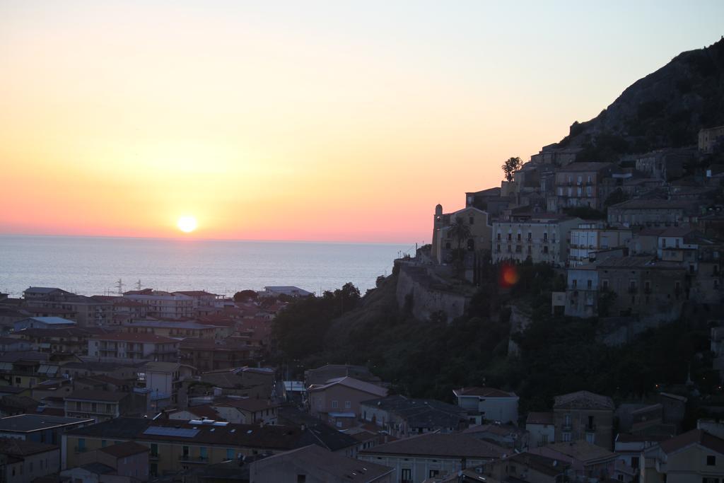 Alla Chiazzetta Calabria أمانتيا المظهر الخارجي الصورة