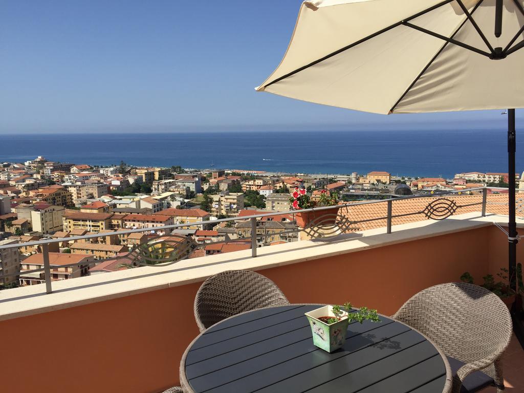 Alla Chiazzetta Calabria أمانتيا المظهر الخارجي الصورة